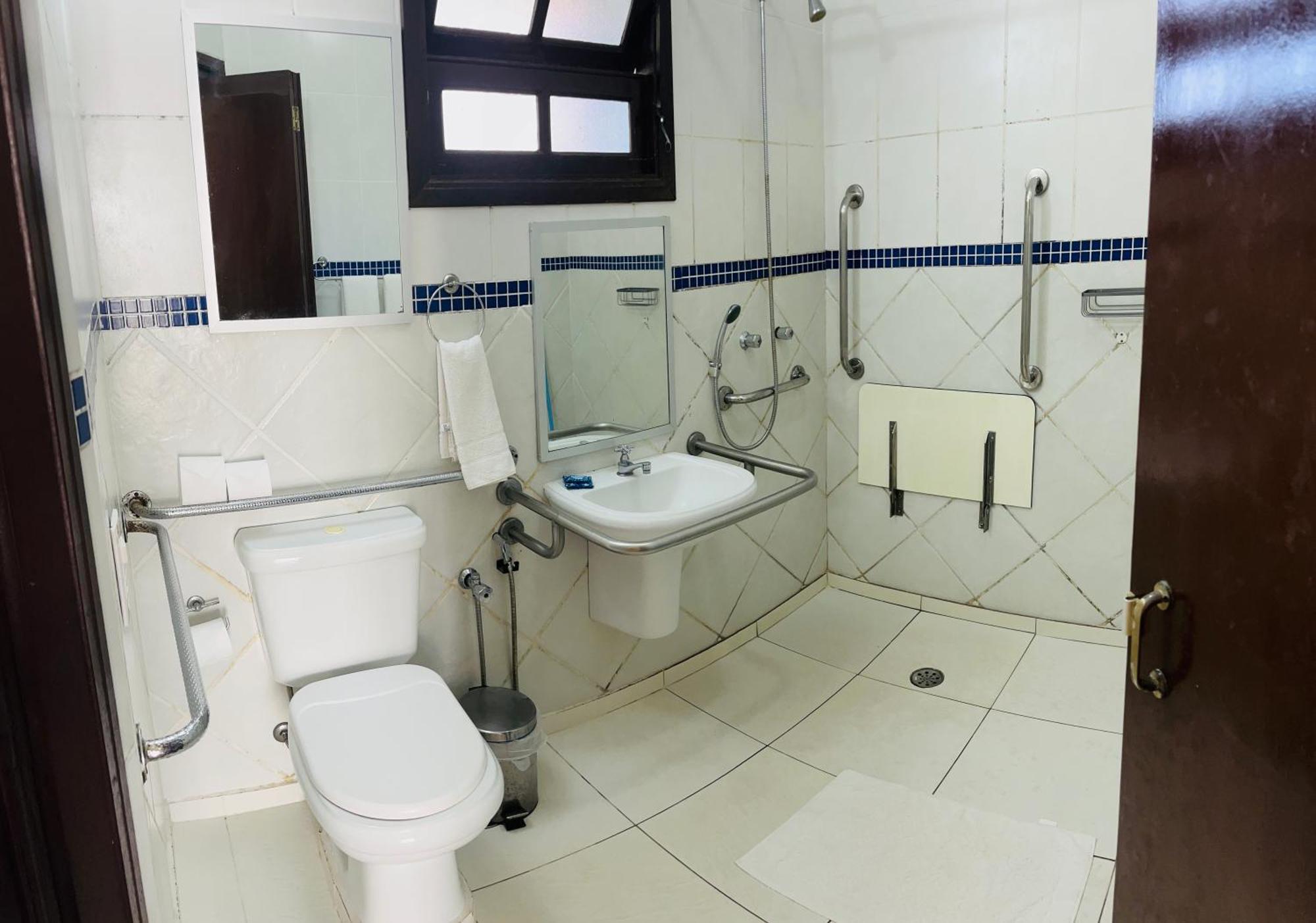 Pauba Praia Hotel Bagian luar foto